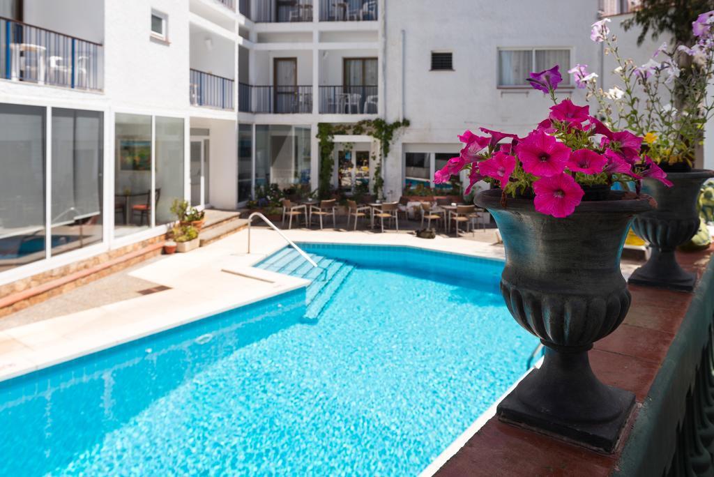 Hotel Sant March Tossa de Mar Dış mekan fotoğraf